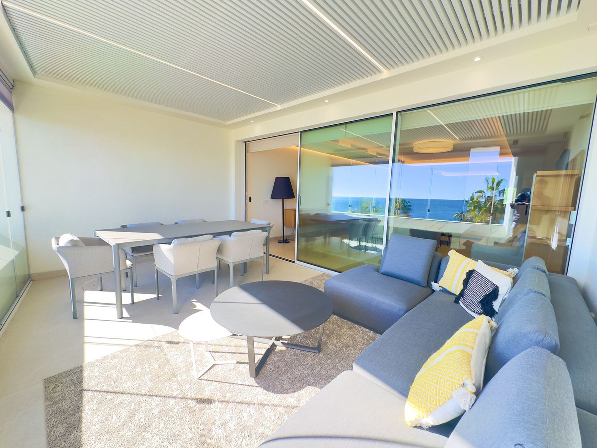 3 Bed Apartment for sale in Estepona Costa Del Sol, Málaga, Spain