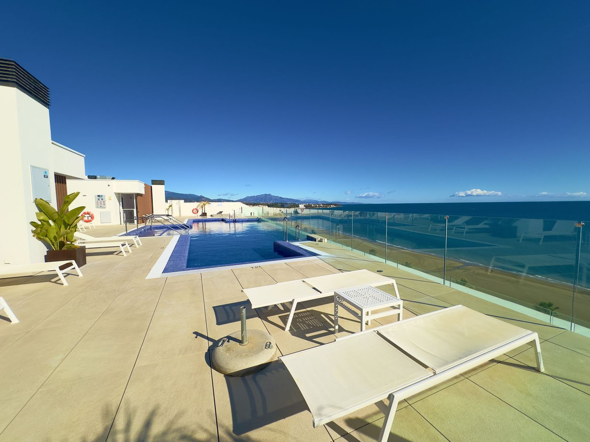 3 Bed Apartment for sale in Estepona Costa Del Sol, Málaga, Spain