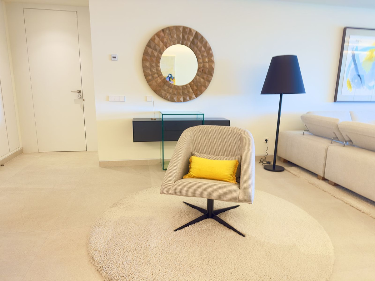 3 Bed Apartment for sale in Estepona Costa Del Sol, Málaga, Spain
