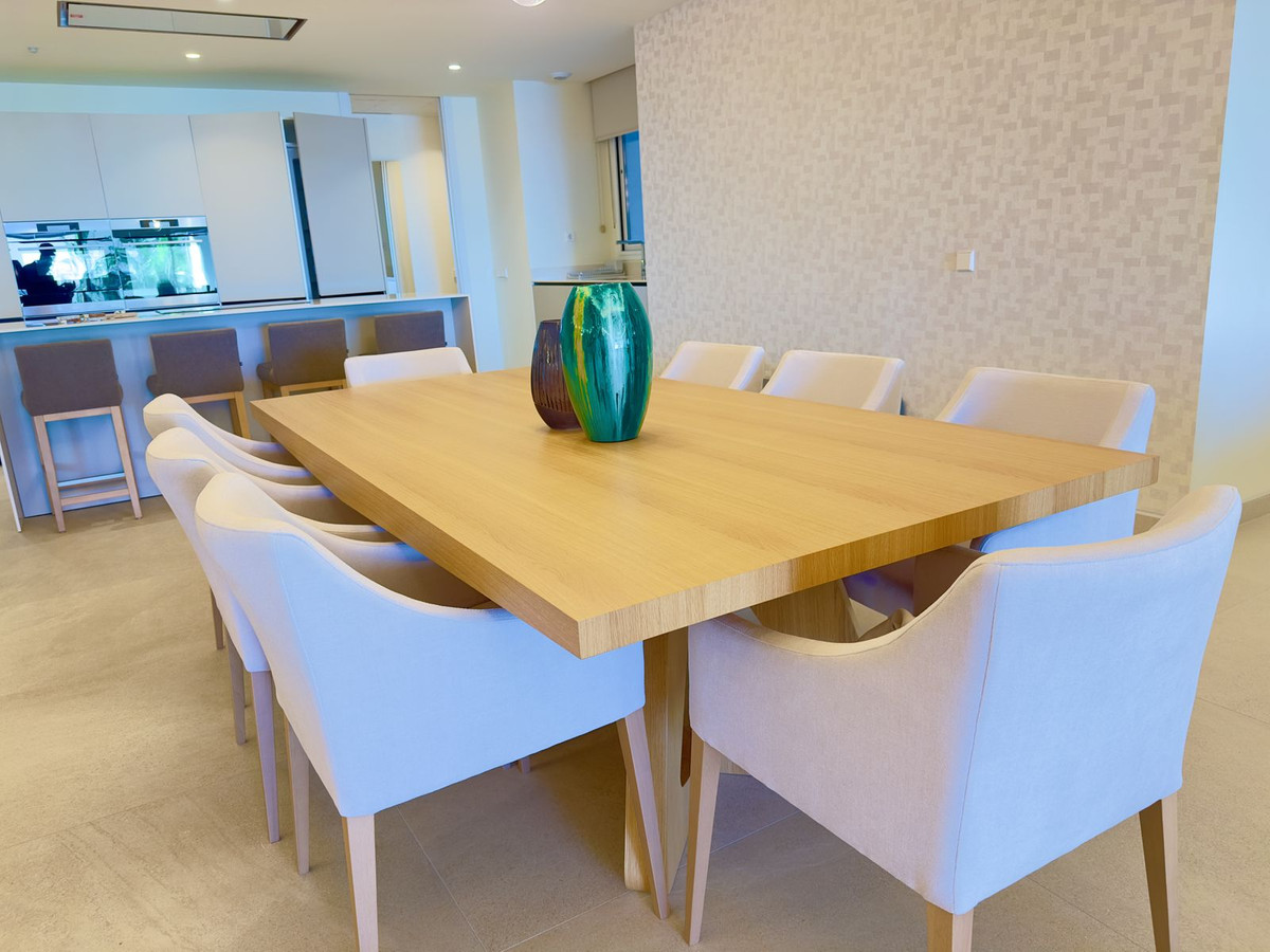 3 Bed Apartment for sale in Estepona Costa Del Sol, Málaga, Spain