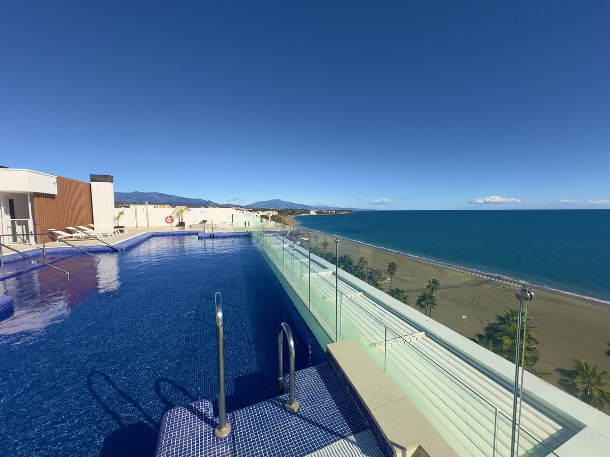 3 Bed Apartment for sale in Estepona Costa Del Sol, Málaga, Spain