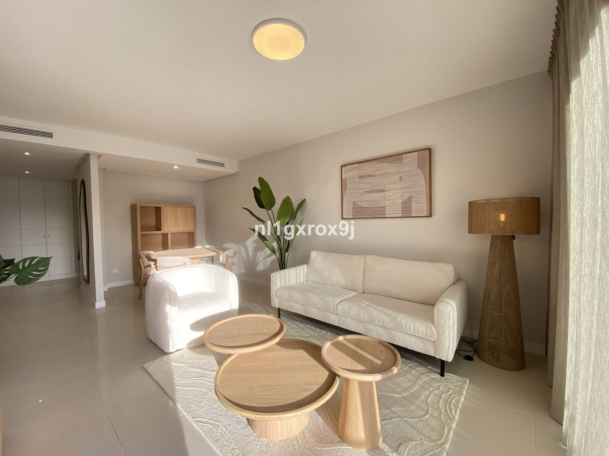 2 Bed Apartment for sale in Estepona Costa Del Sol, Málaga, Spain