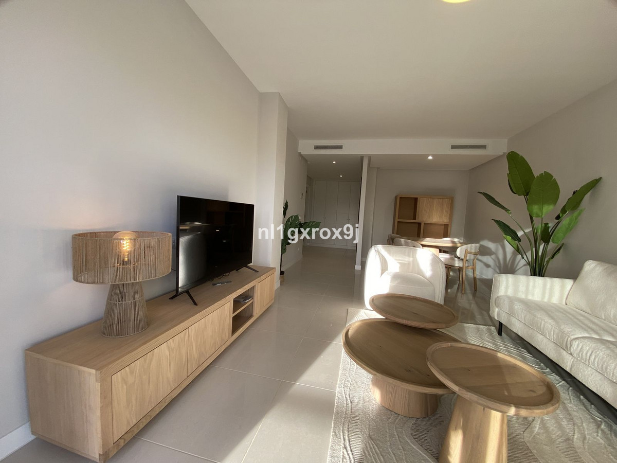 2 Bed Apartment for sale in Estepona Costa Del Sol, Málaga, Spain