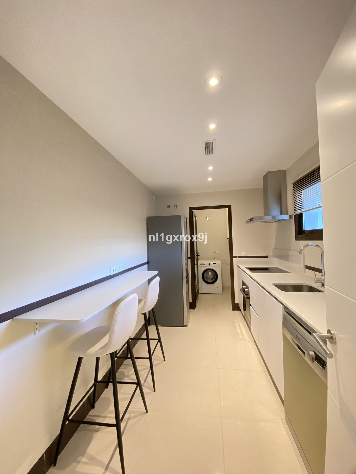 2 Bed Apartment for sale in Estepona Costa Del Sol, Málaga, Spain