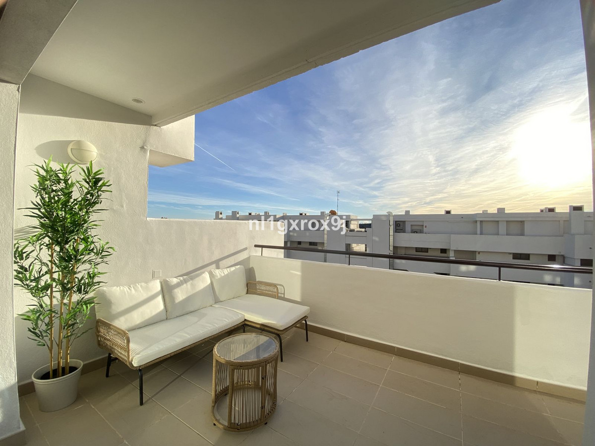 2 Bed Apartment for sale in Estepona Costa Del Sol, Málaga, Spain
