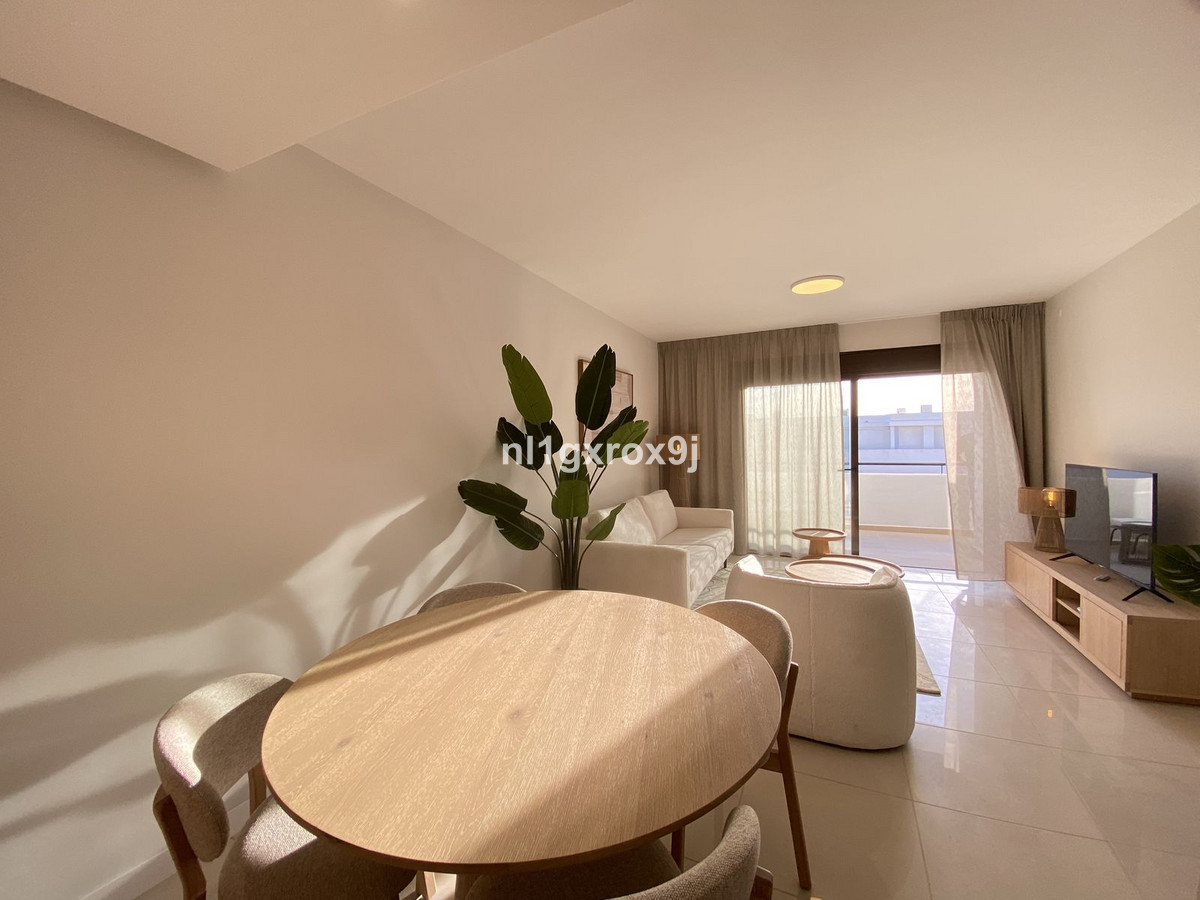 2 Bed Apartment for sale in Estepona Costa Del Sol, Málaga, Spain