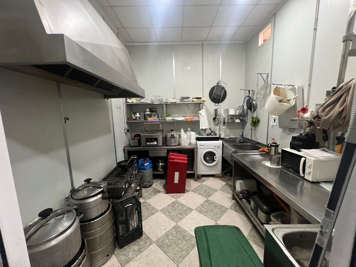 Commercial unit for sale in Estepona Costa Del Sol, Málaga, Spain
