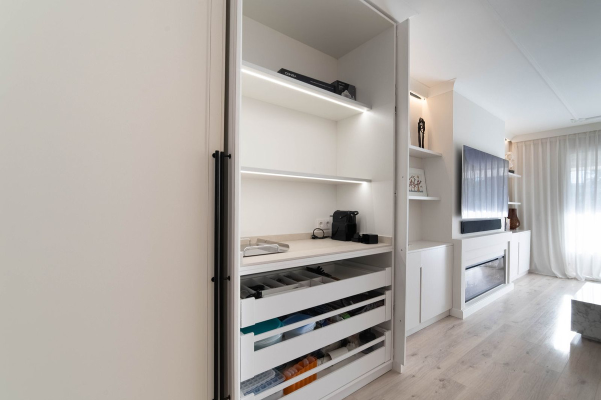 2 Bed Apartment for sale in Marbella Costa Del Sol, Málaga, Spain