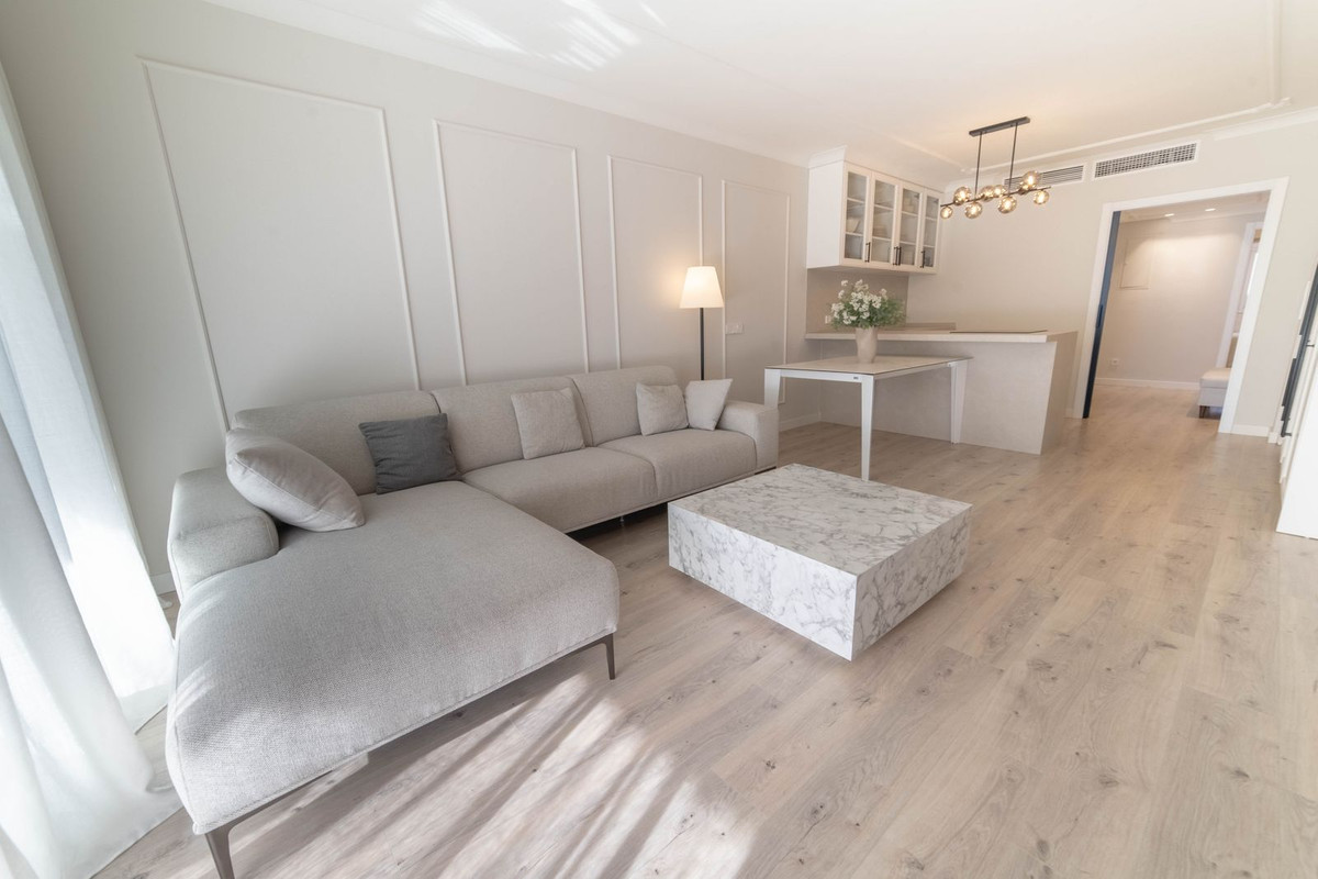 2 Bed Apartment for sale in Marbella Costa Del Sol, Málaga, Spain