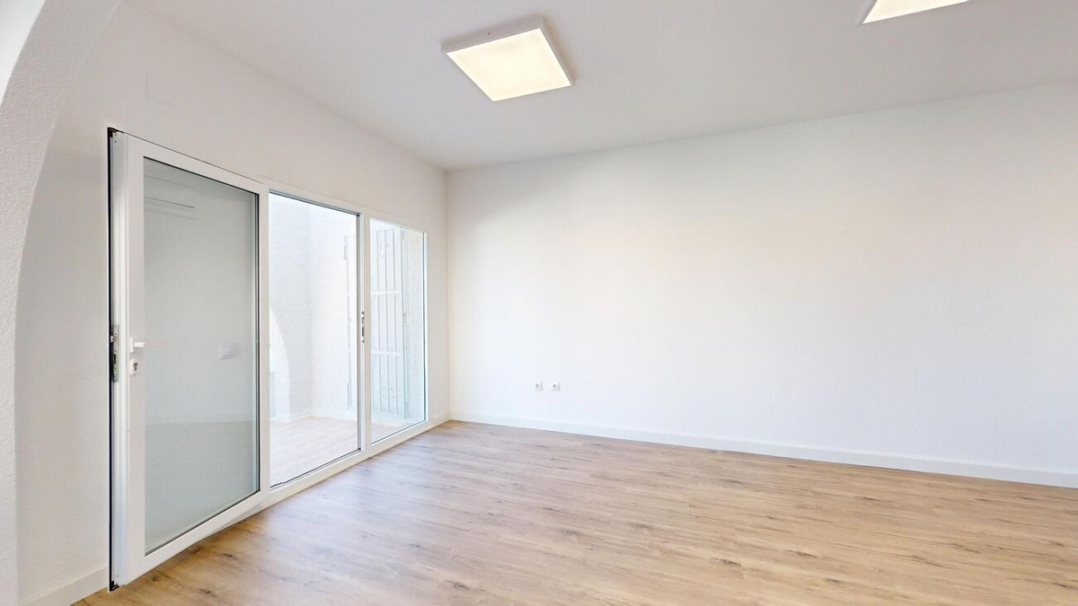 2 Bed Townhouse for sale in Blue Lagoon Costa Blanca, Alicante, Spain