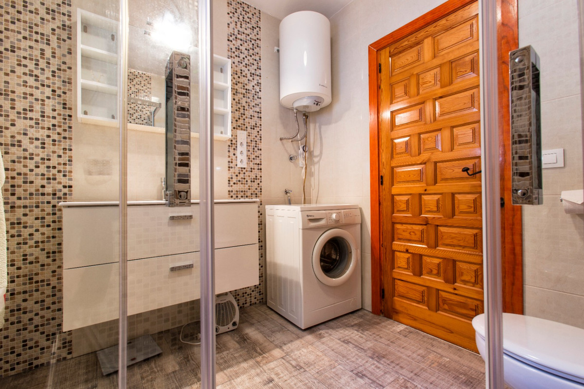 Se vende Villa - Chalet de 2 dormitorios en Costa Blanca, Alicante, España