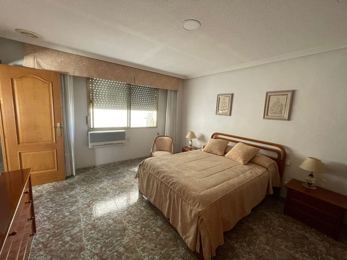 4 Bed Apartment for sale in Torrevieja Costa Blanca, Alicante, Spain