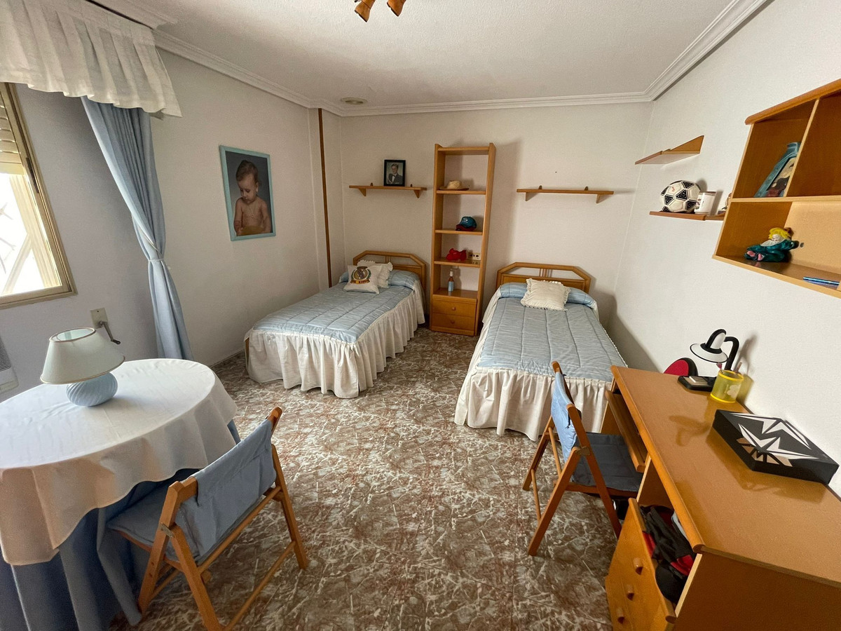 4 Bed Apartment for sale in Torrevieja Costa Blanca, Alicante, Spain