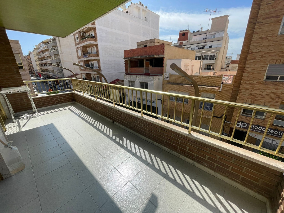4 Bed Apartment for sale in Torrevieja Costa Blanca, Alicante, Spain