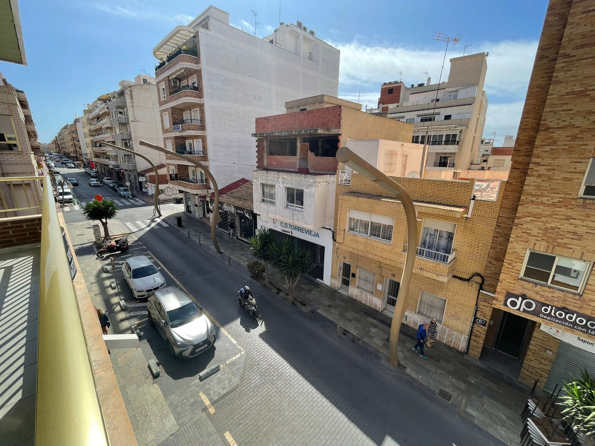 4 Bed Apartment for sale in Torrevieja Costa Blanca, Alicante, Spain