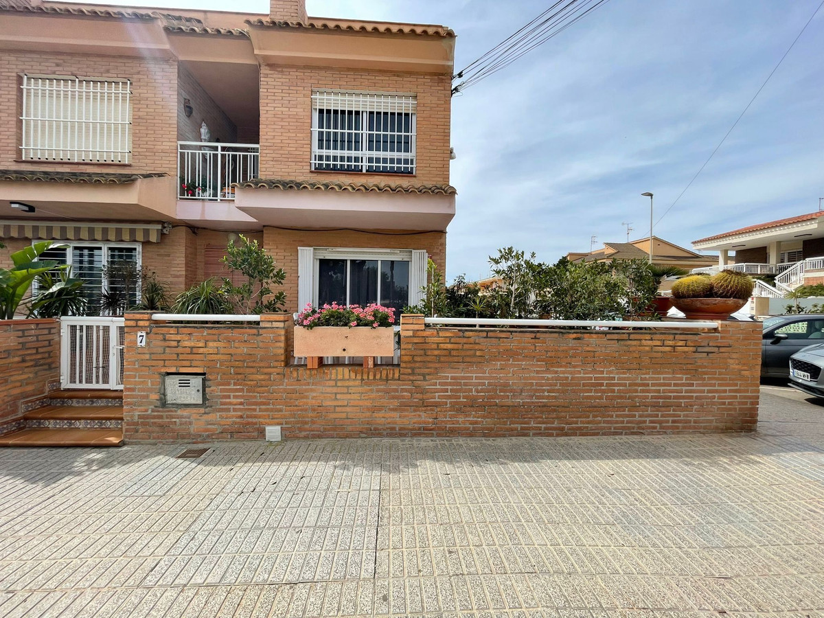 Se vende Adosada de 5 dormitorios en Costa Calida, Murcia, España