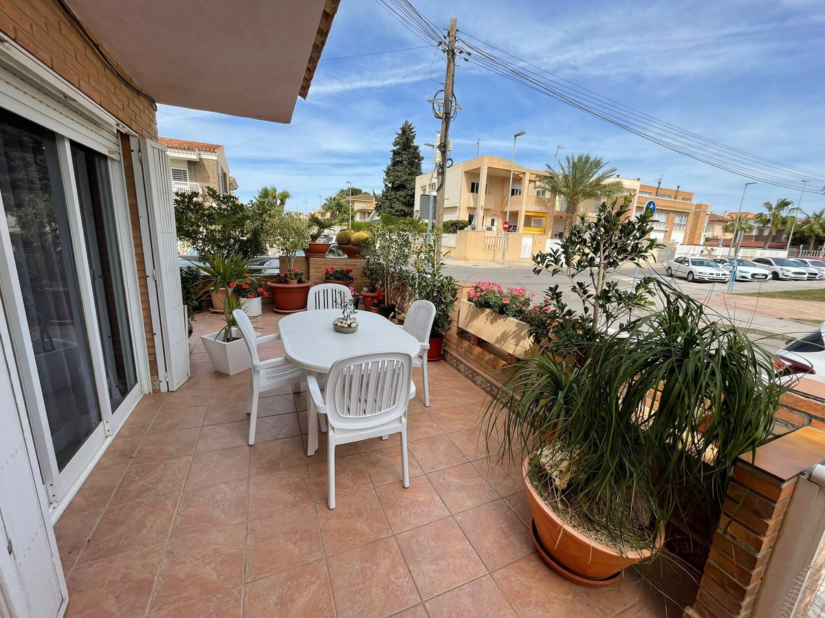 Se vende Adosada de 5 dormitorios en Costa Calida, Murcia, España