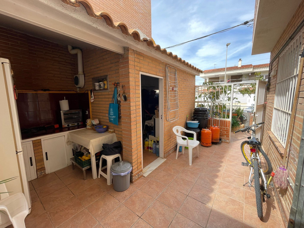 Se vende Adosada de 5 dormitorios en Costa Calida, Murcia, España