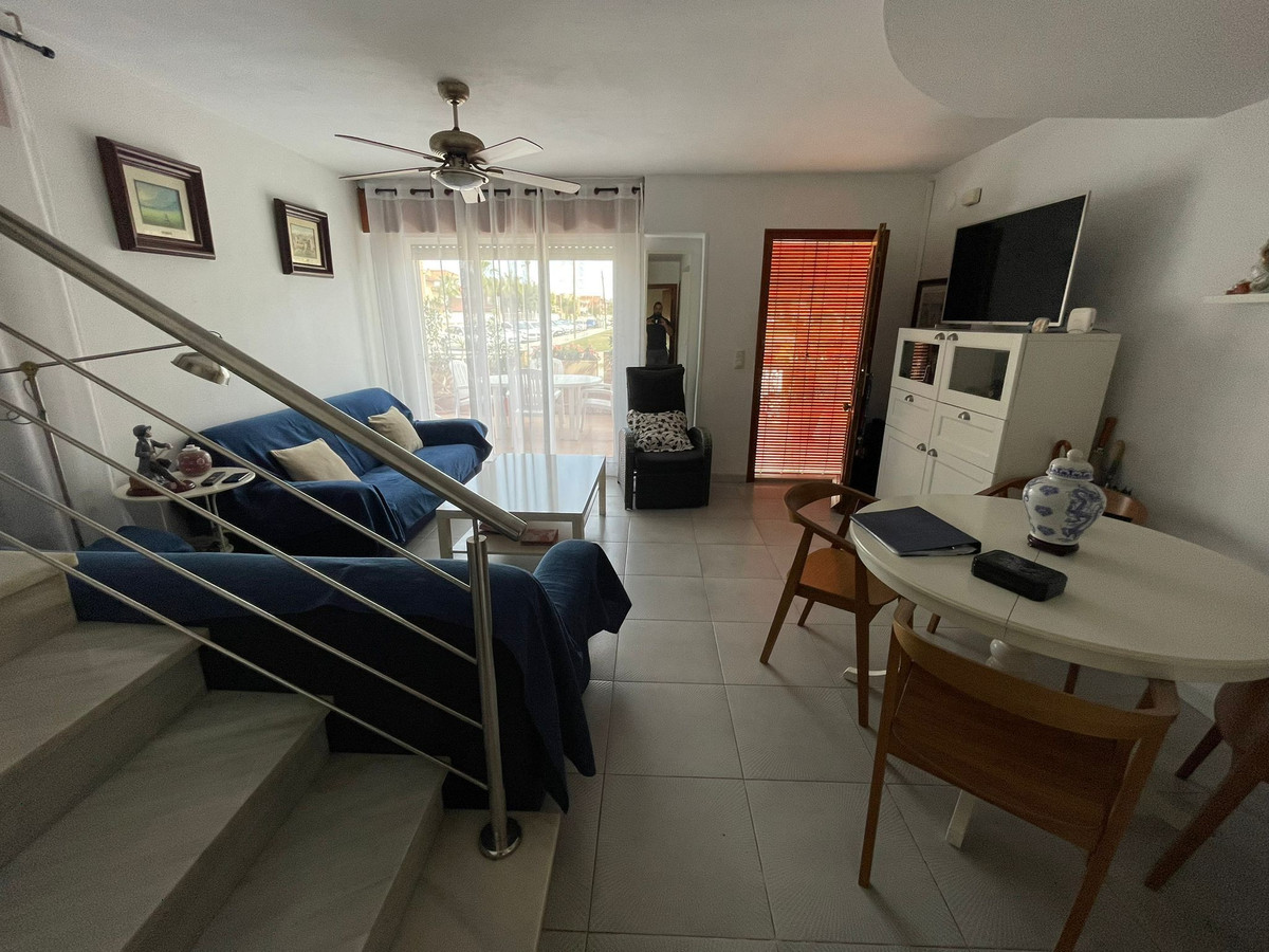 Se vende Adosada de 5 dormitorios en Costa Calida, Murcia, España