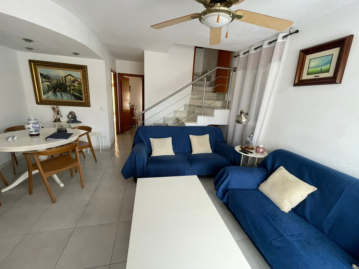 Se vende Adosada de 5 dormitorios en Costa Calida, Murcia, España