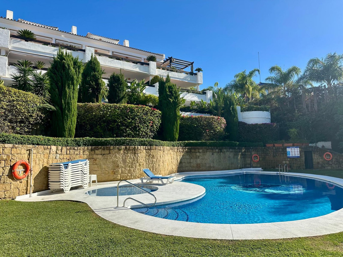 Se vende Apartamento Planta Media de 2 dormitorios en Costa Del Sol, Málaga, España