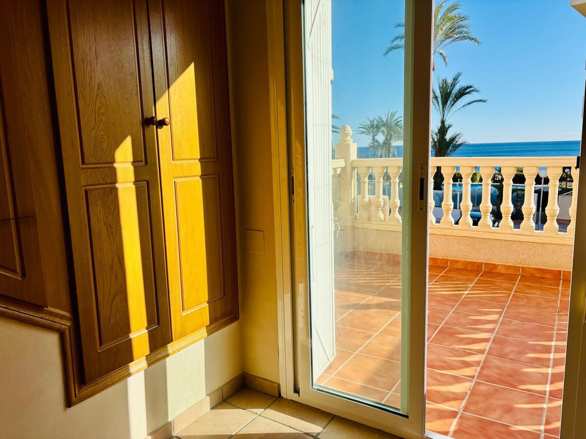 Se vende Adosada de 3 dormitorios en Costa Blanca, Alicante, España