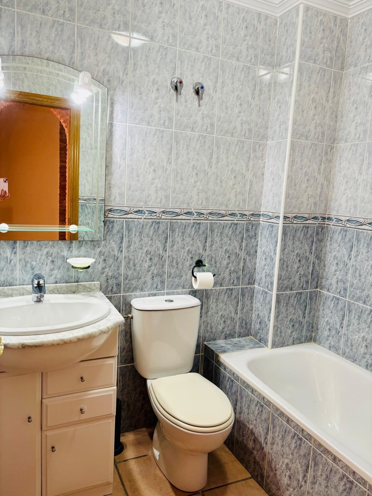 Se vende Adosada de 3 dormitorios en Costa Blanca, Alicante, España