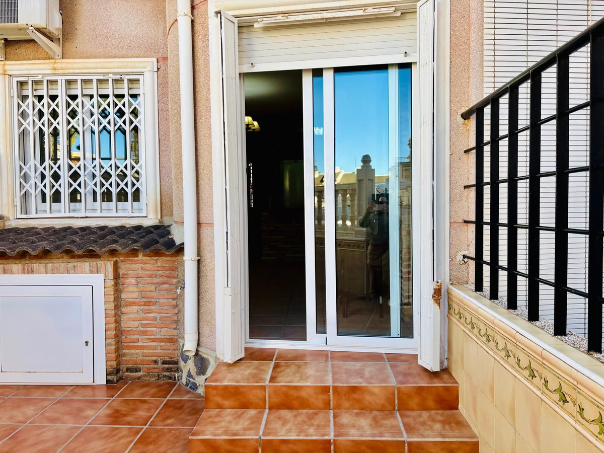 Se vende Adosada de 3 dormitorios en Costa Blanca, Alicante, España