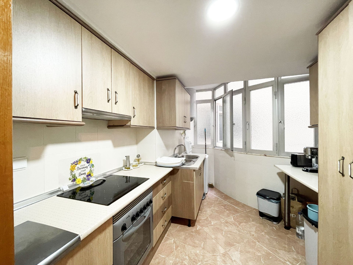 Se vende Apartamento Planta Media de 3 dormitorios en Costa Blanca, Alicante, España