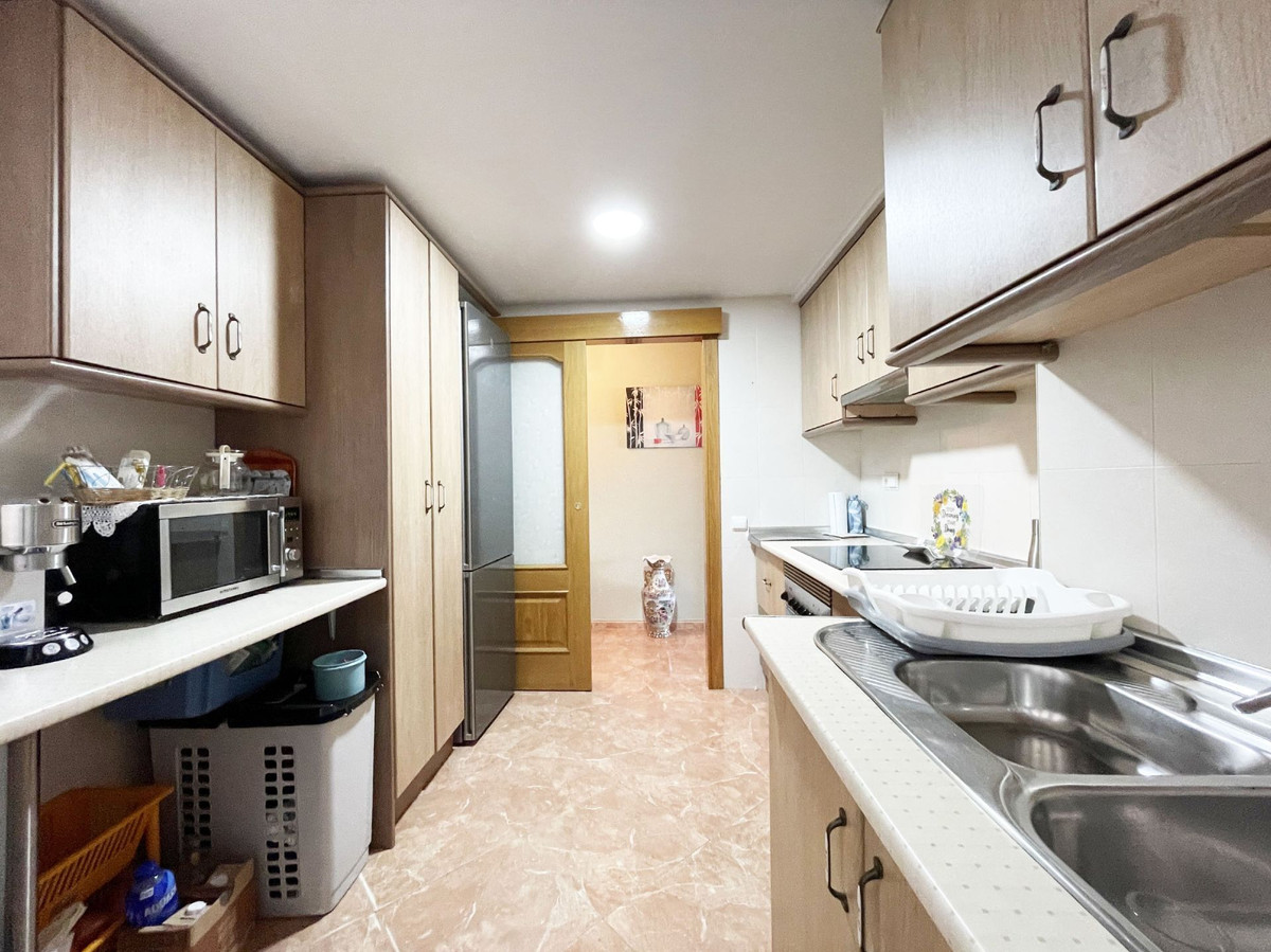 Se vende Apartamento Planta Media de 3 dormitorios en Costa Blanca, Alicante, España