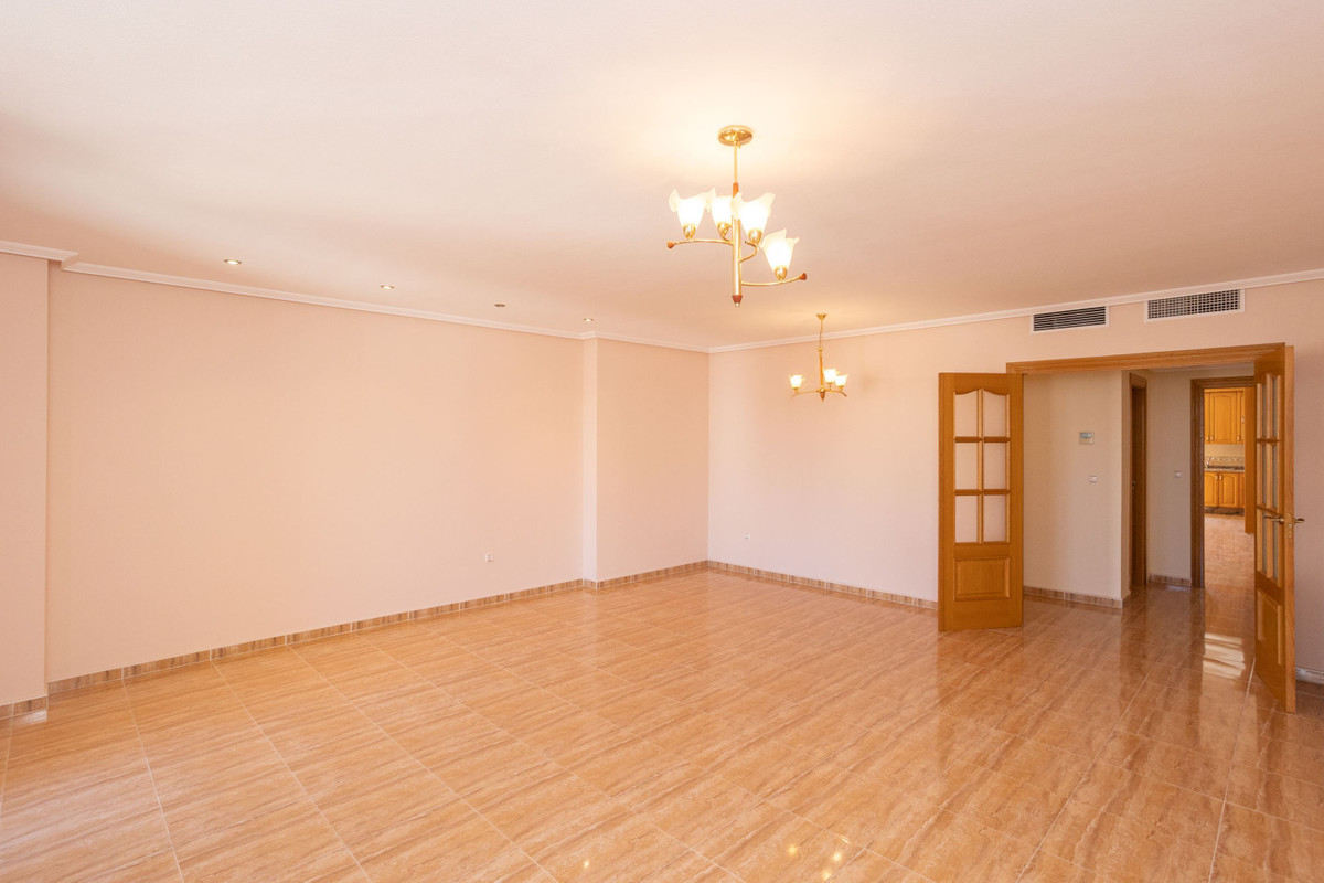 4 Bed Townhouse for sale in San Miguel De Salinas Costa Blanca, Alicante, Spain