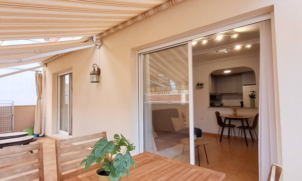Se vende Ático de 2 dormitorios en Costa Blanca, Alicante, España
