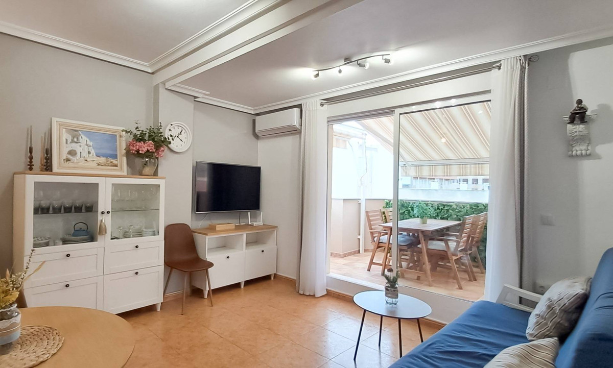 Se vende Ático de 2 dormitorios en Costa Blanca, Alicante, España