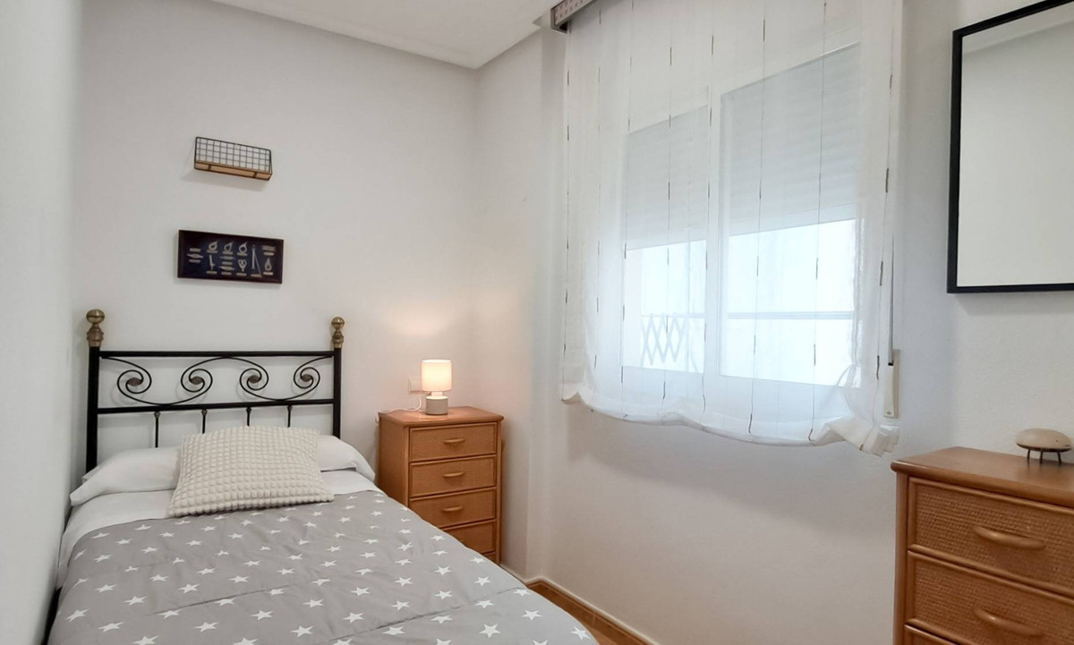 Se vende Ático de 2 dormitorios en Costa Blanca, Alicante, España