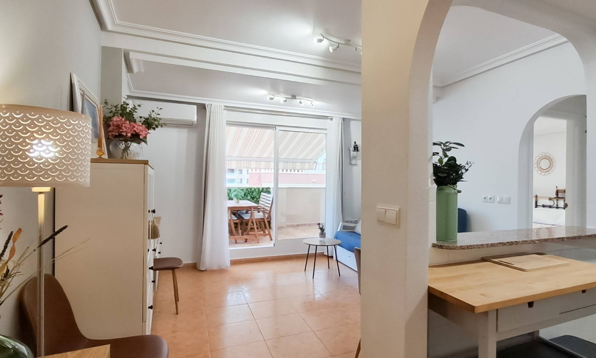 Se vende Ático de 2 dormitorios en Costa Blanca, Alicante, España