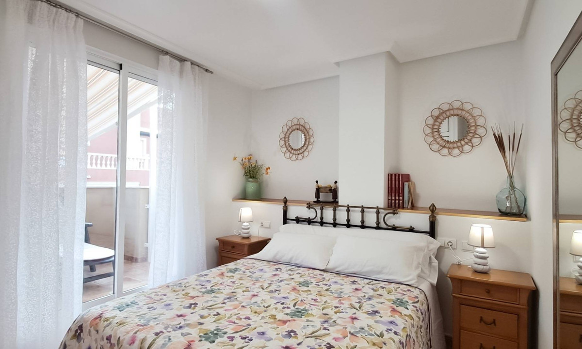 Se vende Ático de 2 dormitorios en Costa Blanca, Alicante, España