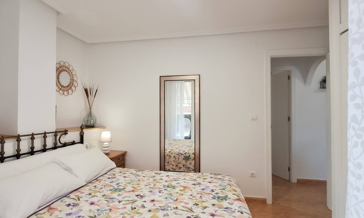 Se vende Ático de 2 dormitorios en Costa Blanca, Alicante, España