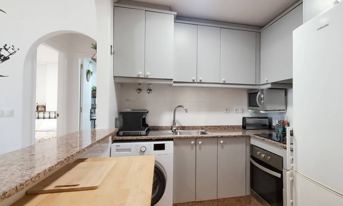 Se vende Ático de 2 dormitorios en Costa Blanca, Alicante, España