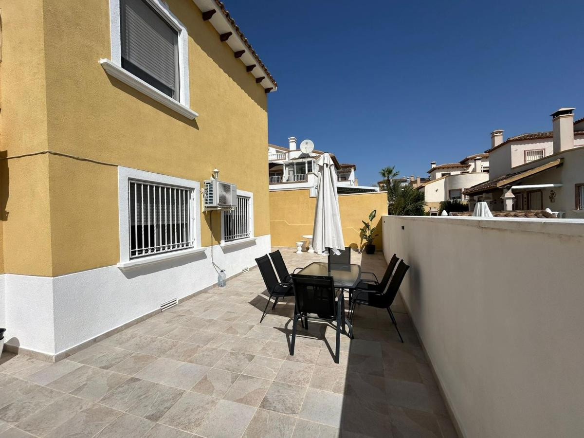 3 Bed Townhouse for sale in San Miguel De Salinas Costa Blanca, Alicante, Spain