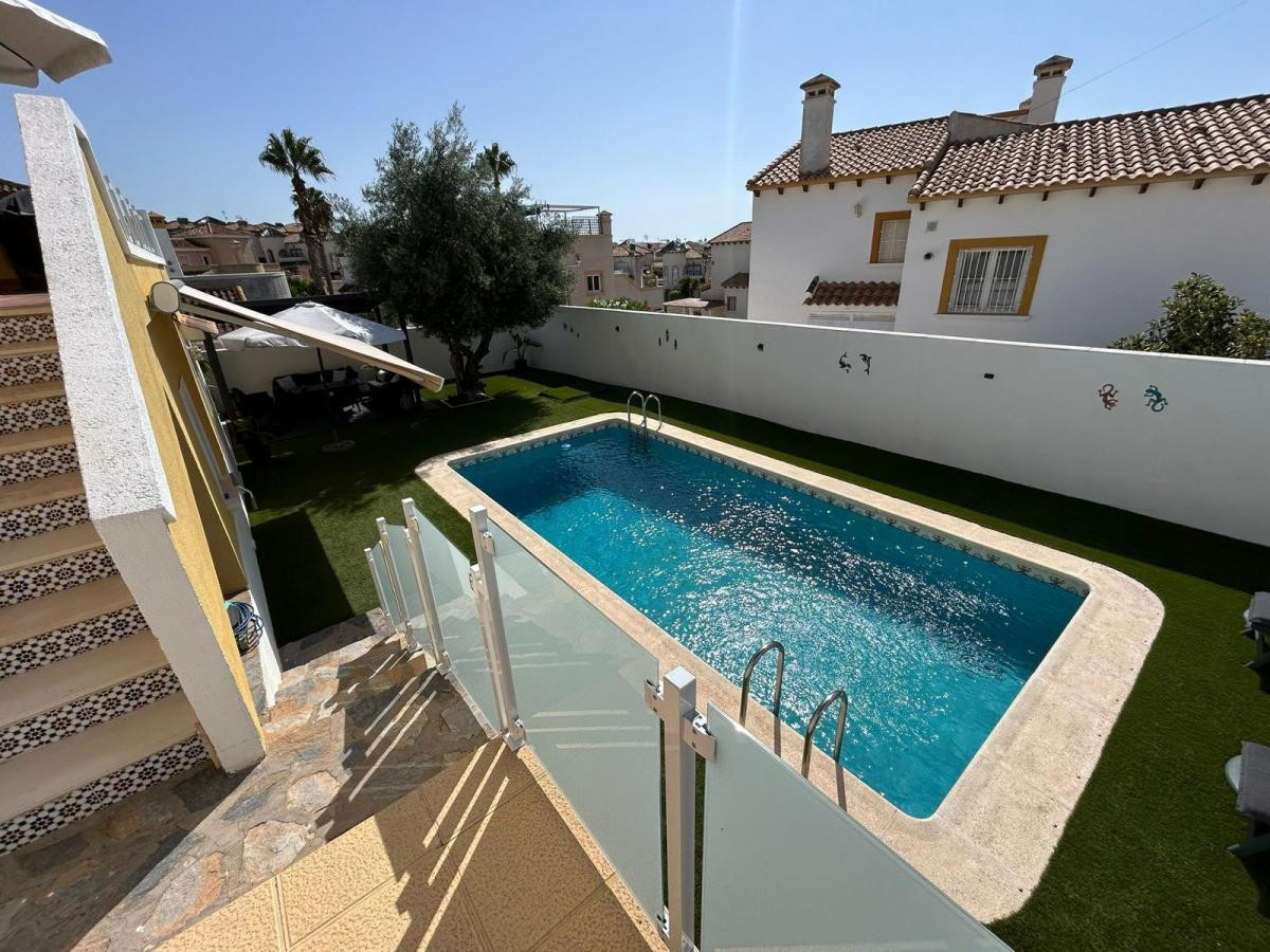 3 Bed Townhouse for sale in San Miguel De Salinas Costa Blanca, Alicante, Spain