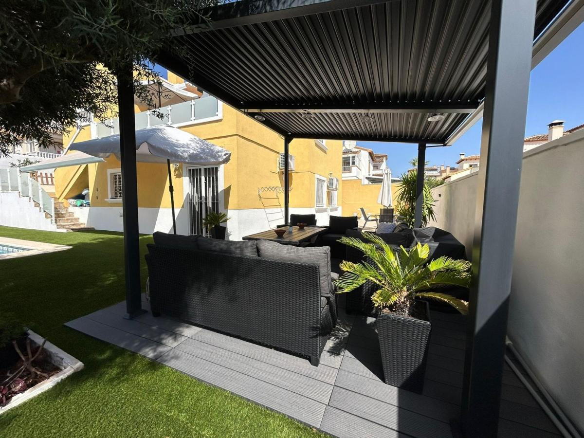 3 Bed Townhouse for sale in San Miguel De Salinas Costa Blanca, Alicante, Spain