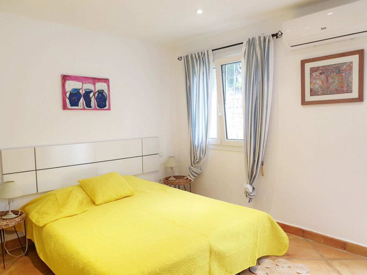4 Bed Townhouse for sale in Moraira Costa Blanca, Alicante, Spain