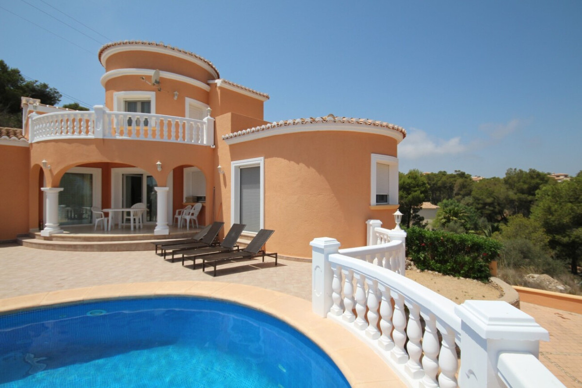 Se vende Villa - Chalet de 3 dormitorios en Costa Blanca, Alicante, España