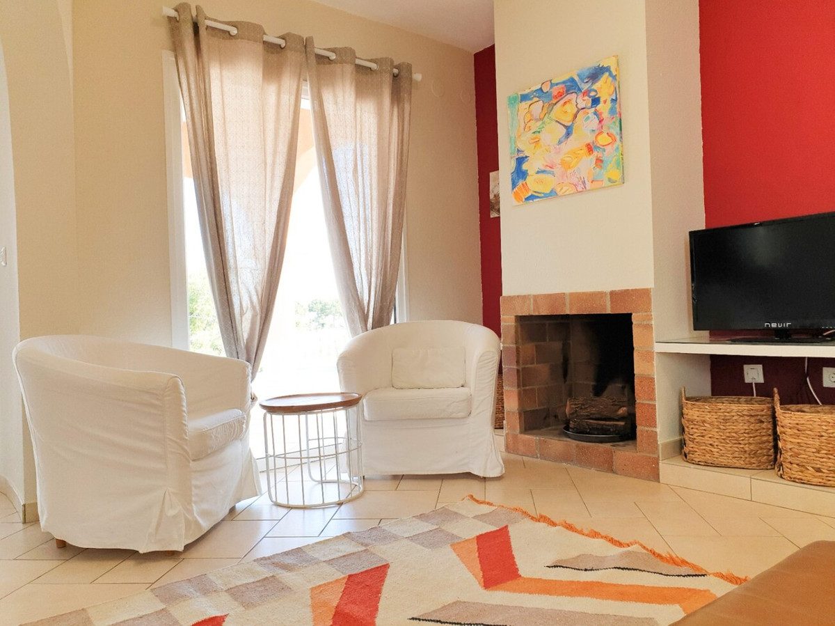 Se vende Villa - Chalet de 3 dormitorios en Costa Blanca, Alicante, España