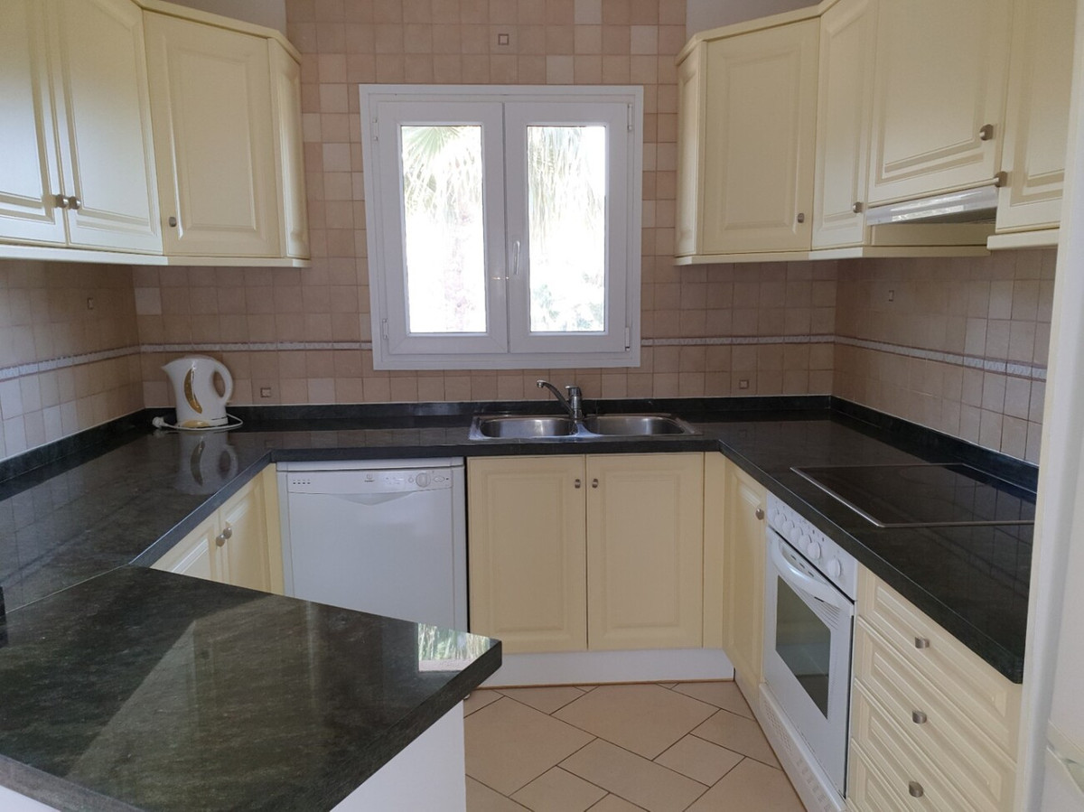 Se vende Villa - Chalet de 3 dormitorios en Costa Blanca, Alicante, España