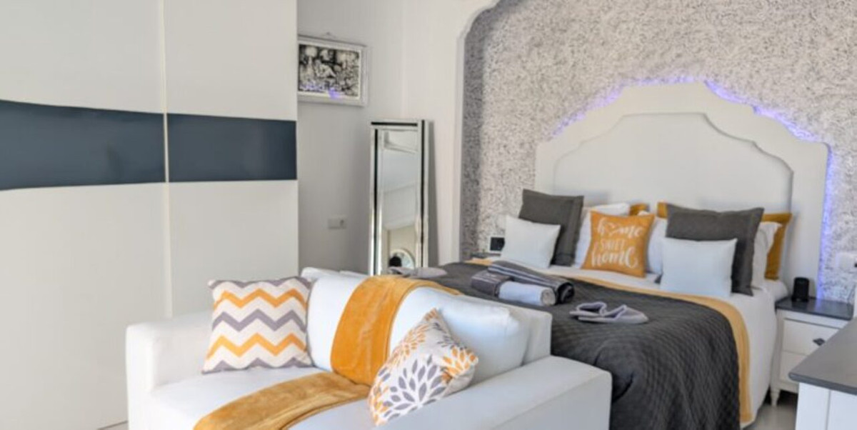3 Bed Townhouse for sale in Villamartin Costa Blanca, Alicante, Spain