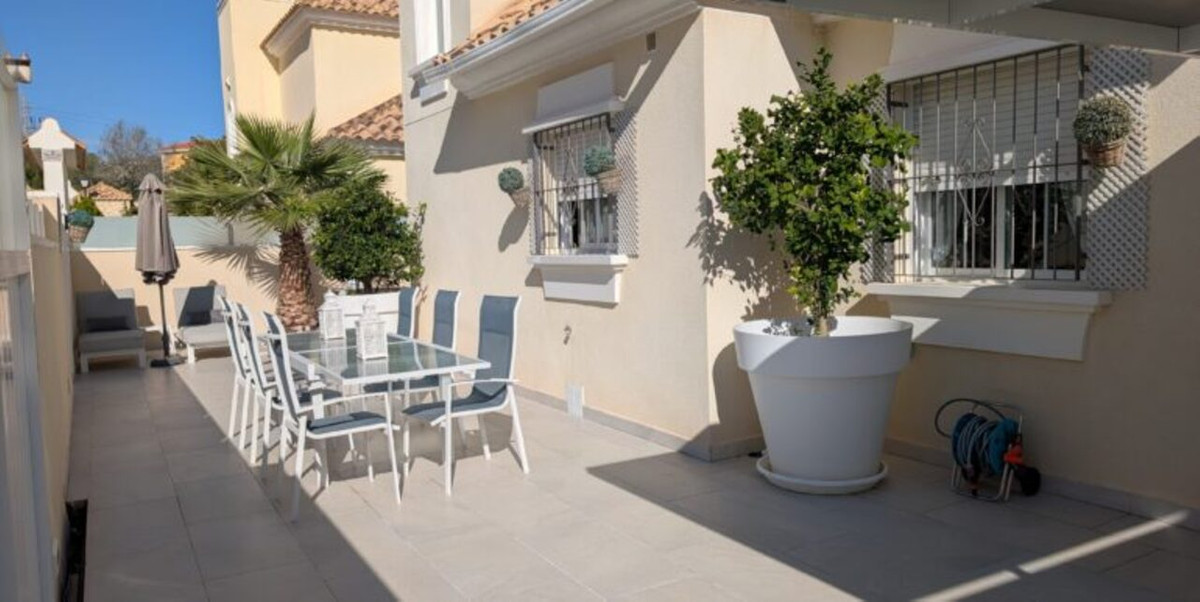 3 Bed Townhouse for sale in Villamartin Costa Blanca, Alicante, Spain