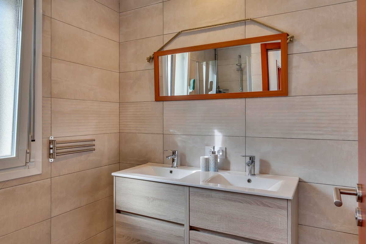 6 Bed Townhouse for sale in Lliber Costa Blanca, Alicante, Spain