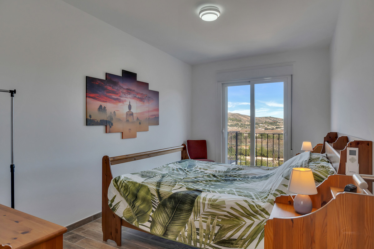 6 Bed Townhouse for sale in Lliber Costa Blanca, Alicante, Spain