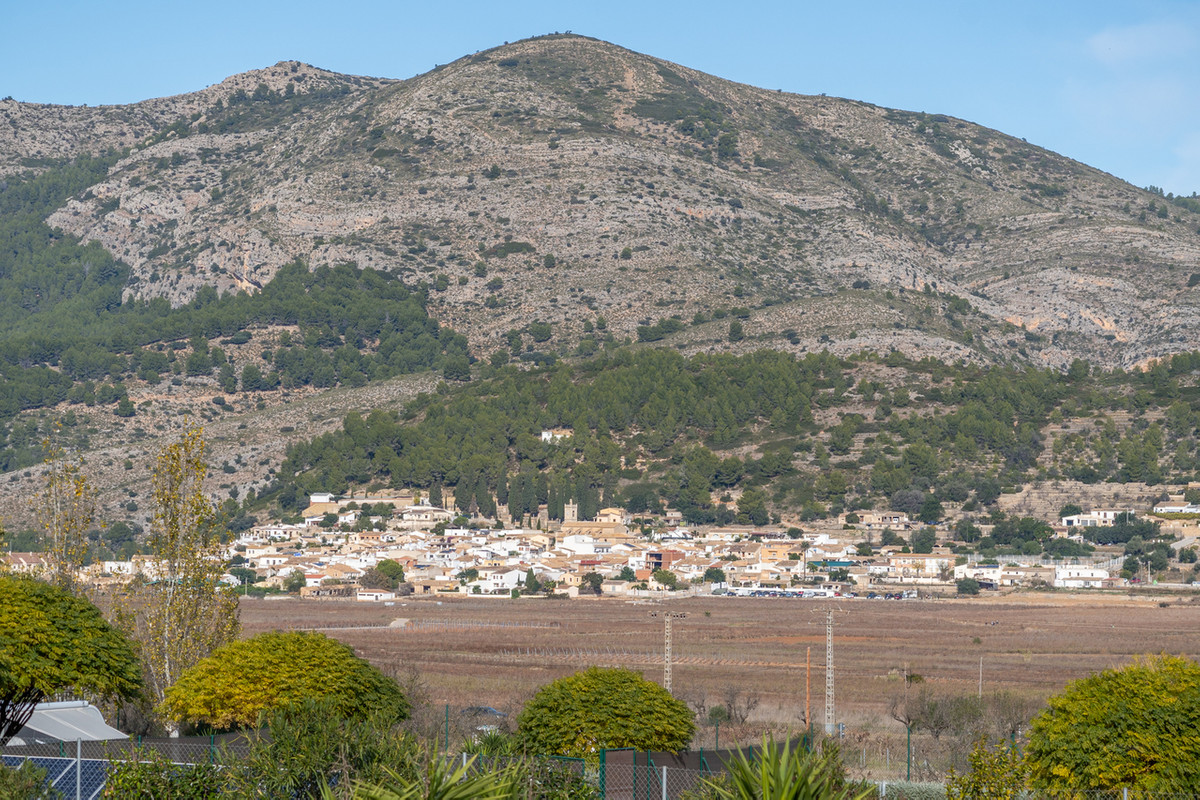 6 Bed Townhouse for sale in Lliber Costa Blanca, Alicante, Spain